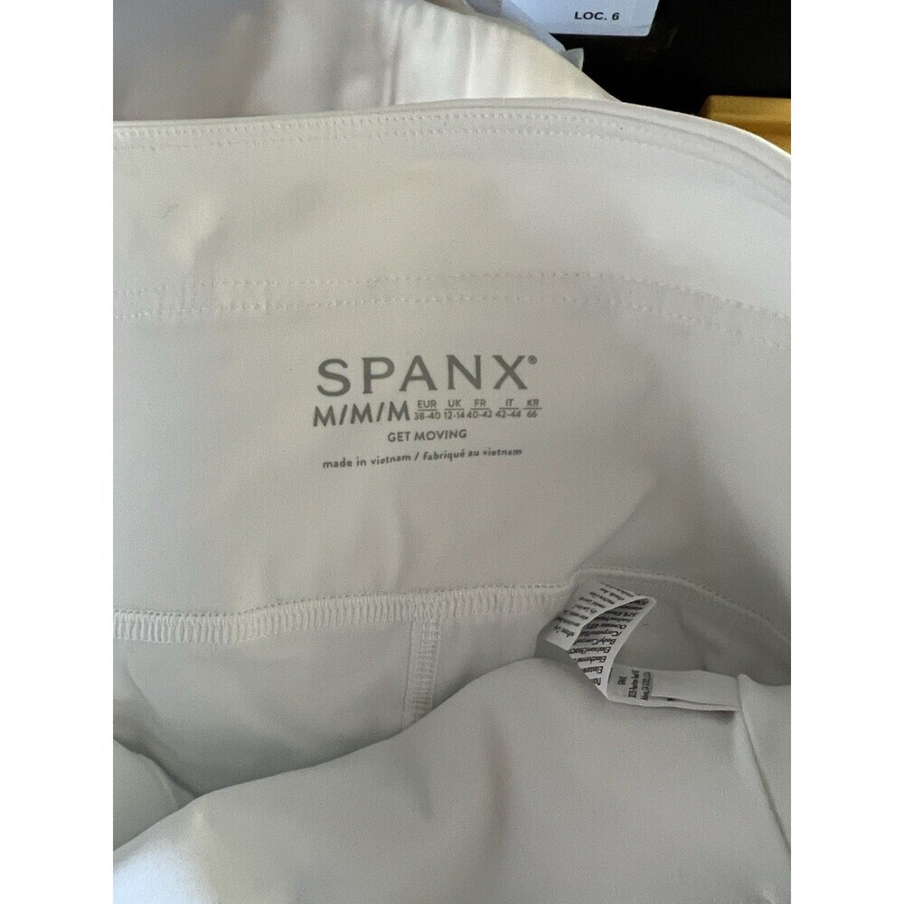 Spanx NWT Size M Women’s Get Moving Pleated Skort Skirt Shorts White Camo 50273R - Picture 7 of 11